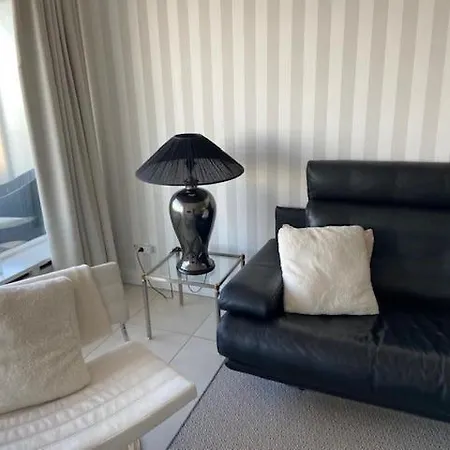 - Mit Aussicht Apartmán *