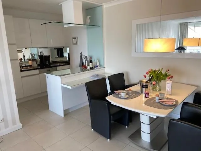 - Mit Aussicht 公寓 蒂门多弗施特兰德